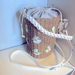 Rachel Ashwell Womens Floral Daisy Straw Bucket Bag Dual Strap Brown crossbody